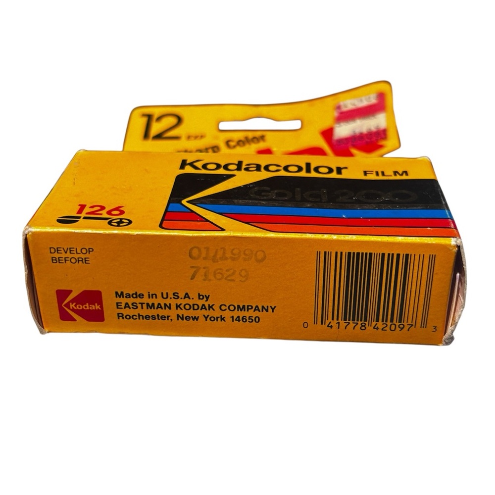 KODACOLOR PRINT FILM - Kodak Gold 126 Film 12Exp - 1 sealed boxes Dated 01/1990 - Picture 3 of 3